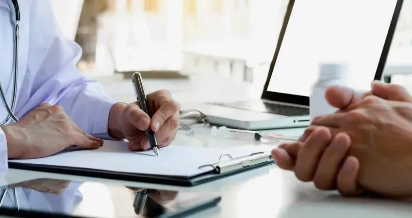 Job interview g2dcecc248 1920 850x450 jpg 1 Was ist eine Full-Service-Agentur?